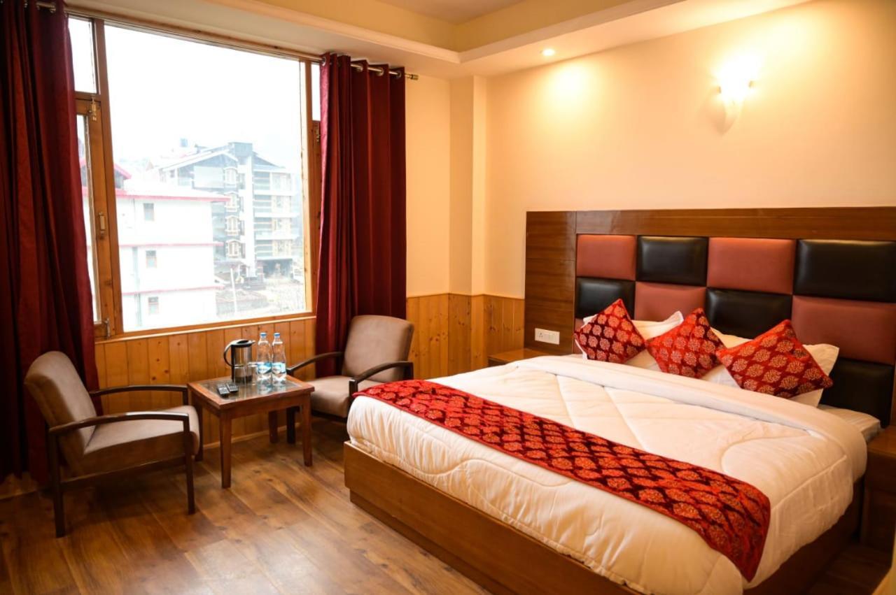 Lotus Inn Rohtang View Маналі Екстер'єр фото
